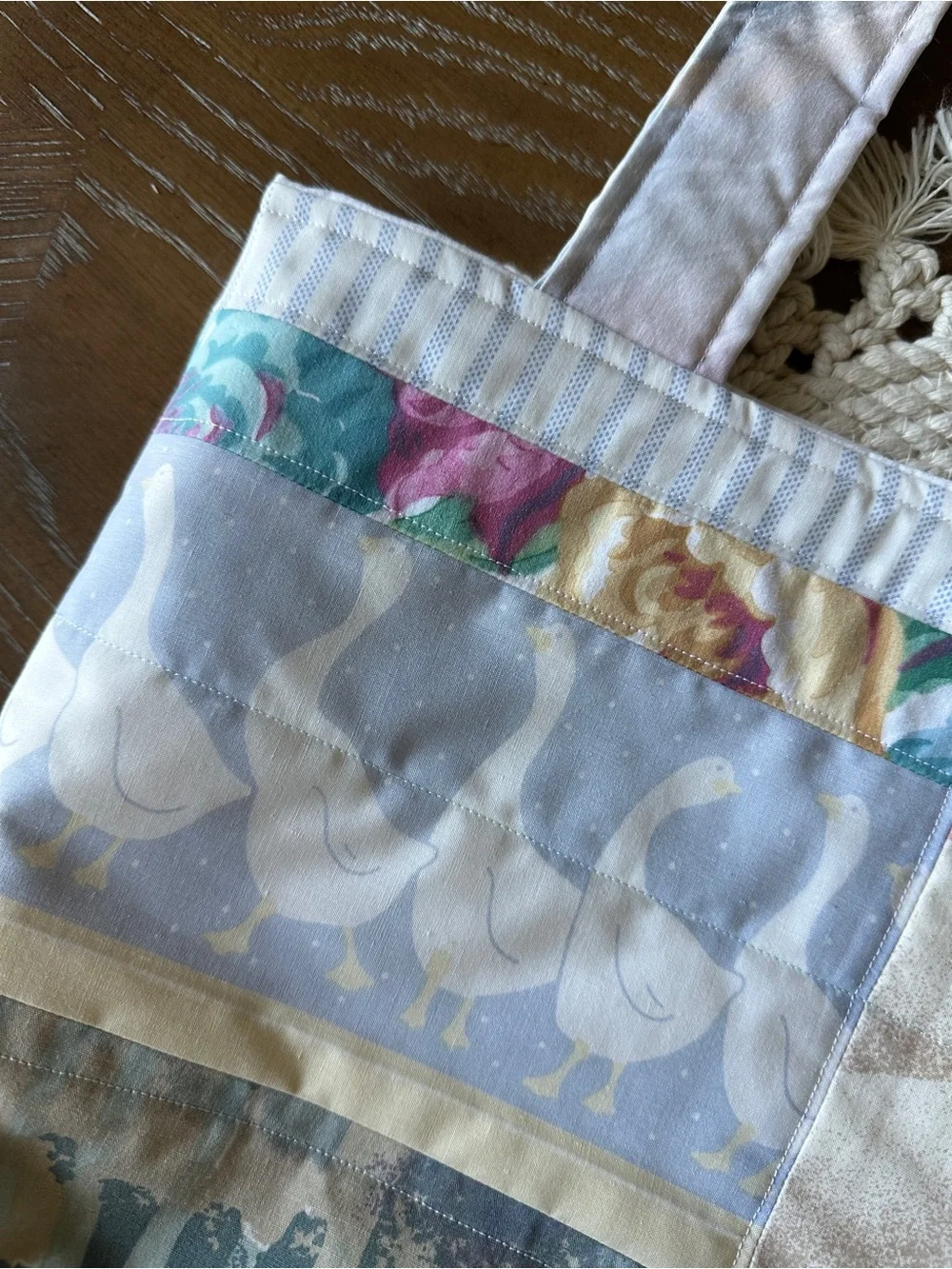 90’s Quilted Patchwork Tote Bag in Pastel Multi